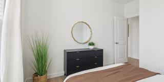 Canvas at Midlothian Gallery 16