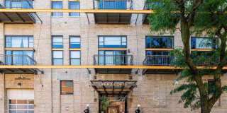 2545 S DEARBORN Street Gallery 1