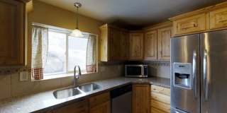 Cozy 2 bed 1 bath basement apartment, Eagle Mountain Gallery 1