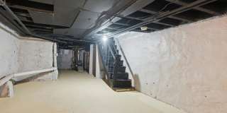 2828 Winton Street Gallery 11