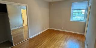 Andrews Court Gallery 21