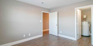 325-G Landrum Place Gallery 4