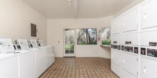 Spring Lakes Apartment Homes Gallery 15