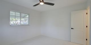 820 NE 23rd Avenue Gallery 28