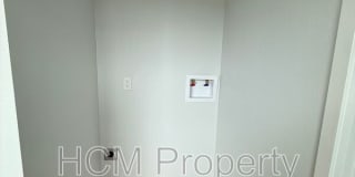 5233 Bellflower Blvd Gallery 21