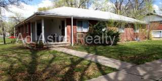 North Overland Park Duplex-Available in MAY!! Gallery 1