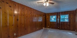 LEASING Gallery 4