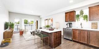 Pilchuck Village Gallery 2