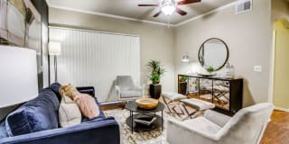 The Colonnade At Willow Bend Gallery 3