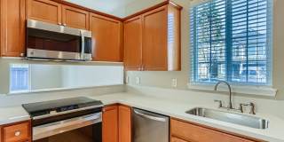 Beautiful 3 BD | 2.5 BA | Single Family Home | Located in Hillsboro's Arbor Roses Community | Spectacular Location! Gallery 11