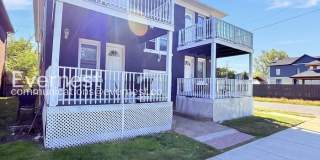2488 Woodmere Street Gallery 21