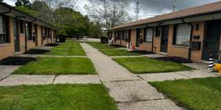 LONDON FALLS, LLC - MT CLEMENS - APARTMENTS Gallery 25
