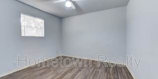 9809 N McKinley Avenue Gallery 17