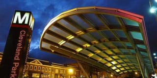 Quebec House Gallery 55