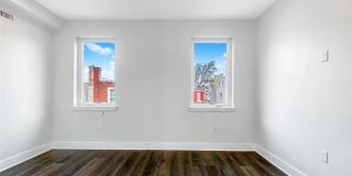 2211 MOORE Street Gallery 9