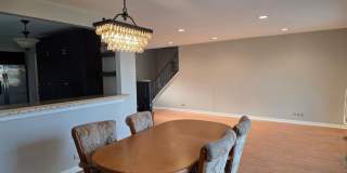 1719 W Lexington Drive Gallery 3