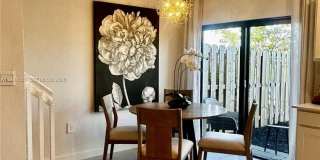 453 NE 13th St Gallery 3