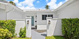 ***NO HOA - Move In Today*** Coastal Elegance Awaits! Stunning 5-Bedroom Home in Prime Fort Lauderdale Location Gallery 7