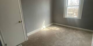 Three Bedroom One Bathroom Ready For ASAP Move In Gallery 14
