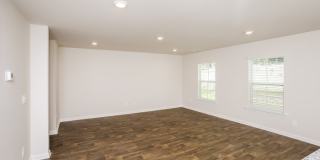 1642 Commendable Court Gallery 6