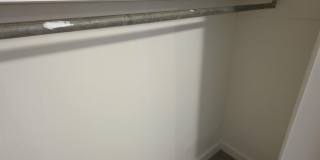 916 N Poplar Street Gallery 6