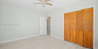 7315 Byron Ave Gallery 14