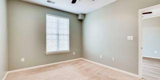 21216 MCFADDEN Square Gallery 26