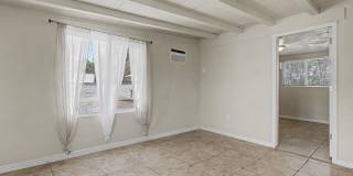 2 Bedroom 1 Bathroom Gallery 9