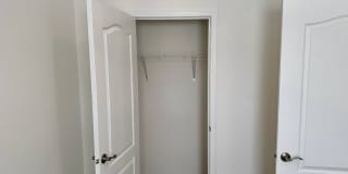 887 East Colonial Circle Gallery 21
