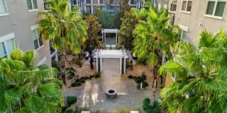 The Vintage Lofts at West End Gallery 44