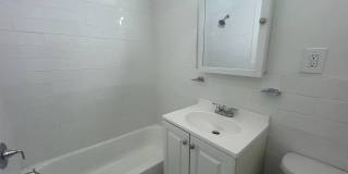 681 Rhinelander Ave Gallery 5