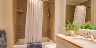 210 10th Street NE #105- Luxury Randolph Condo! 210 10th Street NE #105- Luxury Randolph Condo! Gallery 15