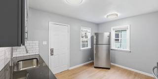 735 E Mithoff Street Gallery 7