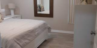 Stunning Short Term Rental! Gallery 9