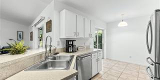 8468 Grove Road Gallery 8