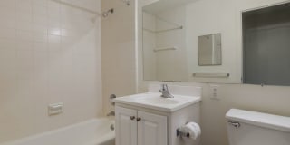 Eaves Peabody Gallery 6