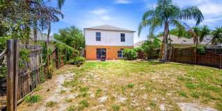 Freshly Painted 4BR Home with Large Backyard – Minutes to I-75 Gallery 23