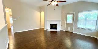 Charming 3-Bedroom Oasis in Round Rock Charming 3-Bedroom Oasis in Round Rock Gallery 9