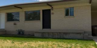 Modern & Updated Living in the Heart of Draper Gallery 1