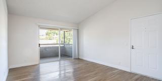 The Ashton Gallery 17