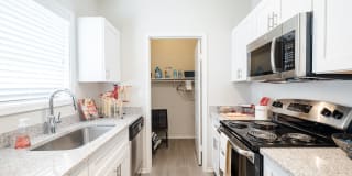 Melrose Trail Apartment Homes Gallery 9