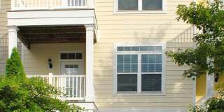 Garage townhome with mountain views Garage townhome with mountain views Gallery 23