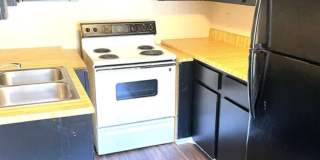 English North Apartments Gallery 1