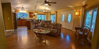Fully furnished 2BR 2bath House in Volcano Gallery 11