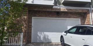 Modern 4 Bedroom 5 Bath Townhome - With Lots of Natural Light and Great Views! Gallery 1