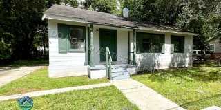 Beautiful 3 Bedroom 1 Bathroom now available for rent! Gallery 1