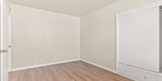 Fully Remodeled Oakland 2 Bed w/ Off-Street Parking & Beautiful Cabinets Gallery 9