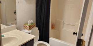 Furnished 3BR Boulder Pointe Townhome | End Unit + AC + Fenced Backyard Gallery 10