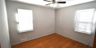 2761 Forestview Avenue Gallery 13