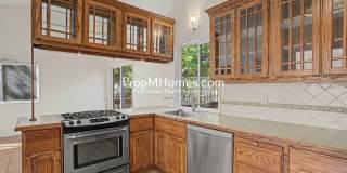 Stunning Four Bedroom Home w/ Lake Easement Access! Stunning Four Bedroom Home w/ Lake Easement Access! Gallery 7